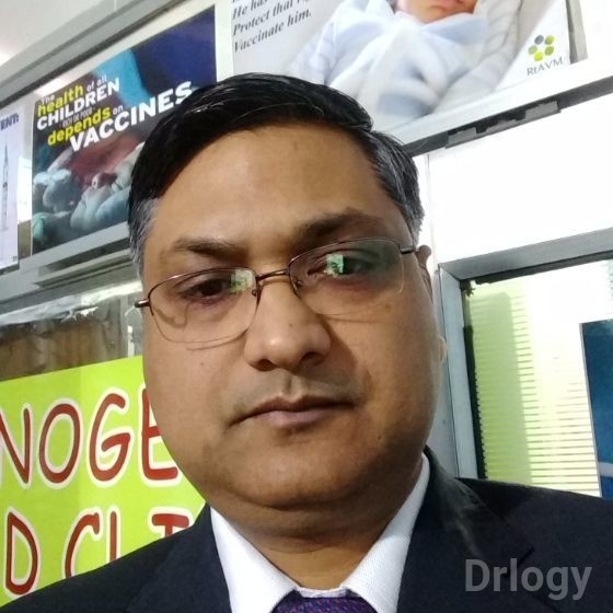 Dr. Manoj Aggarwal