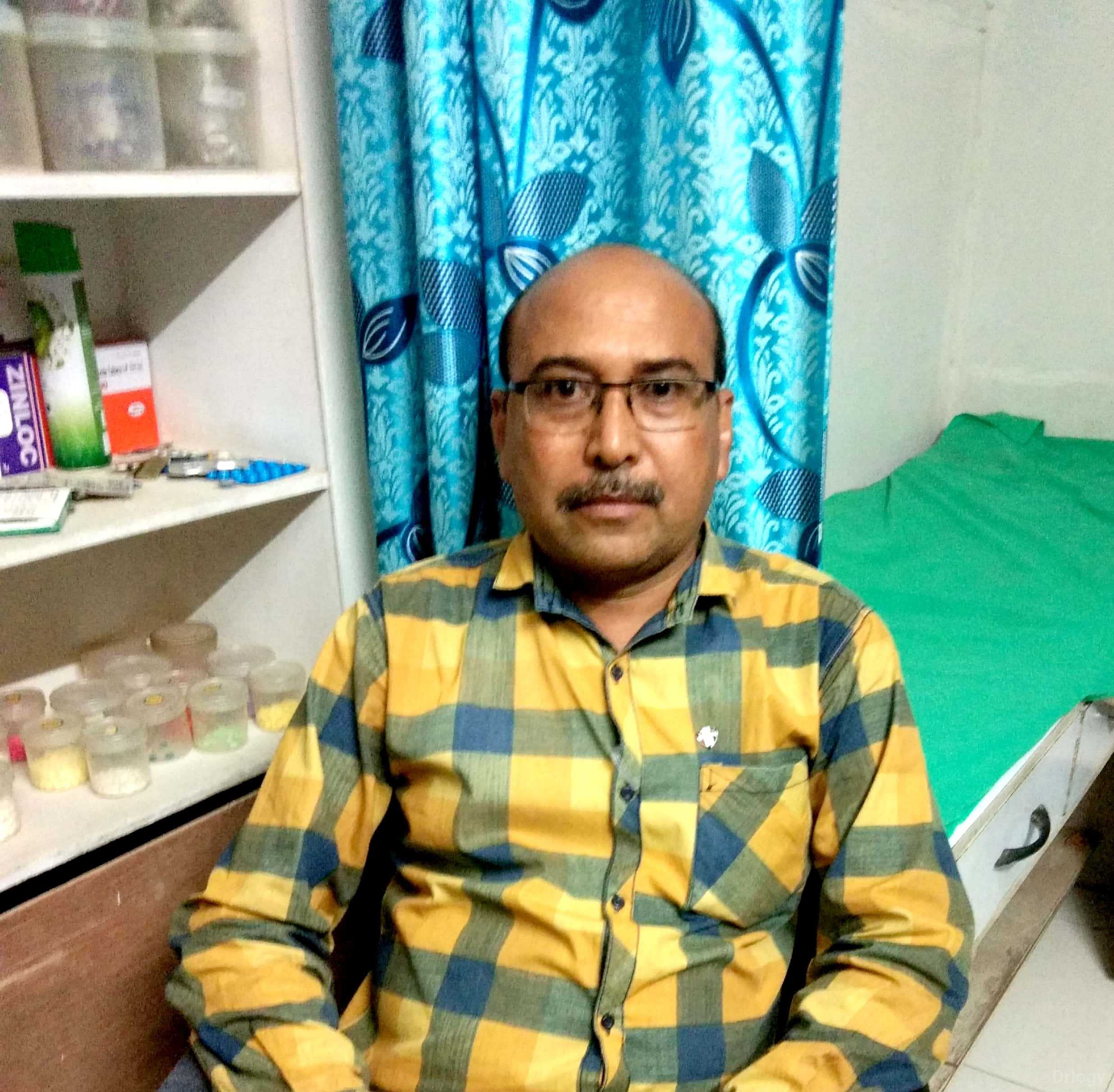 Dr. Manojkumar D Patel (jivani) in Rajkot