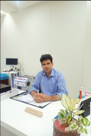 Dr. Mohan Kulhari in Jaipur