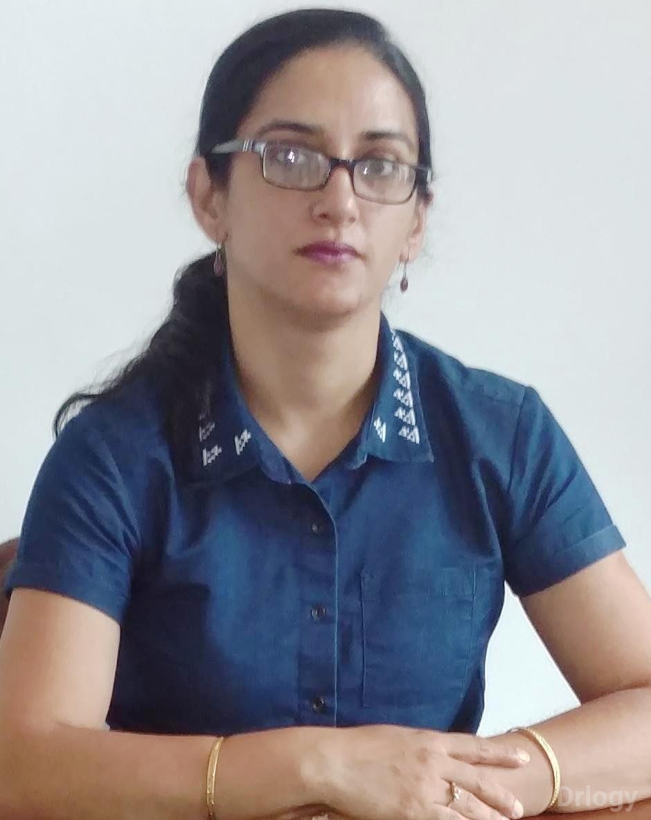Dr. Monica lall