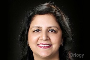 Dr. Monica Mehra in Mumbai