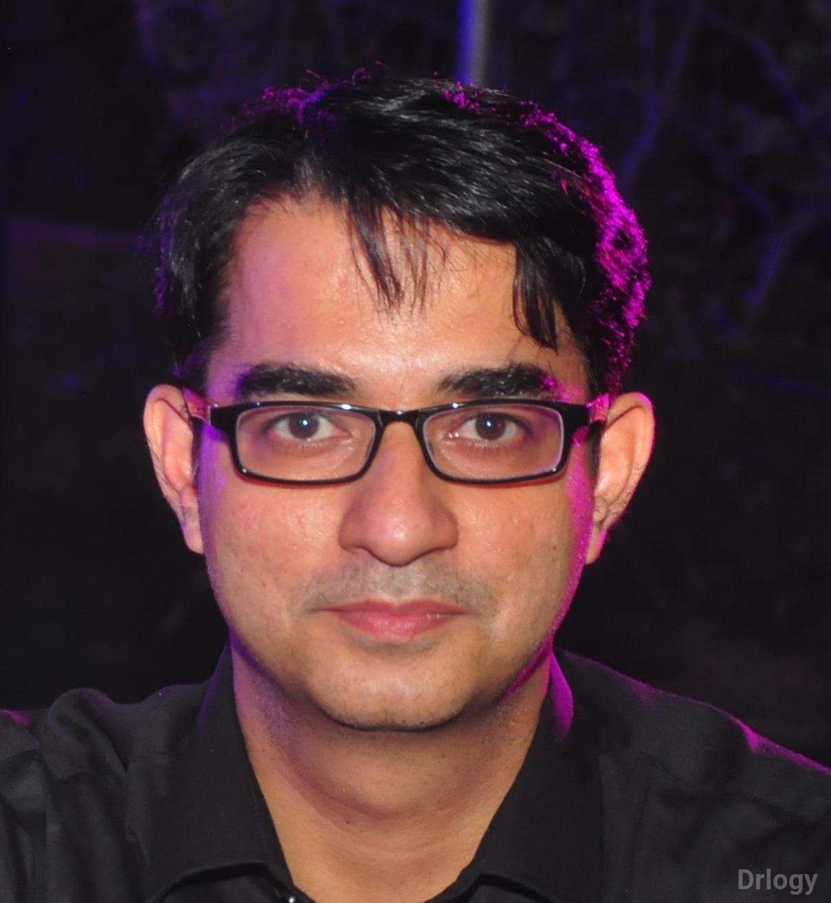 Dr. Mukesh Basantani
