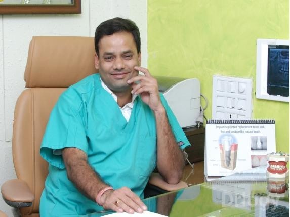Dr. Mukesh Chandak