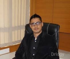 Dr. Mukur Khakhariyawala in Vadodara