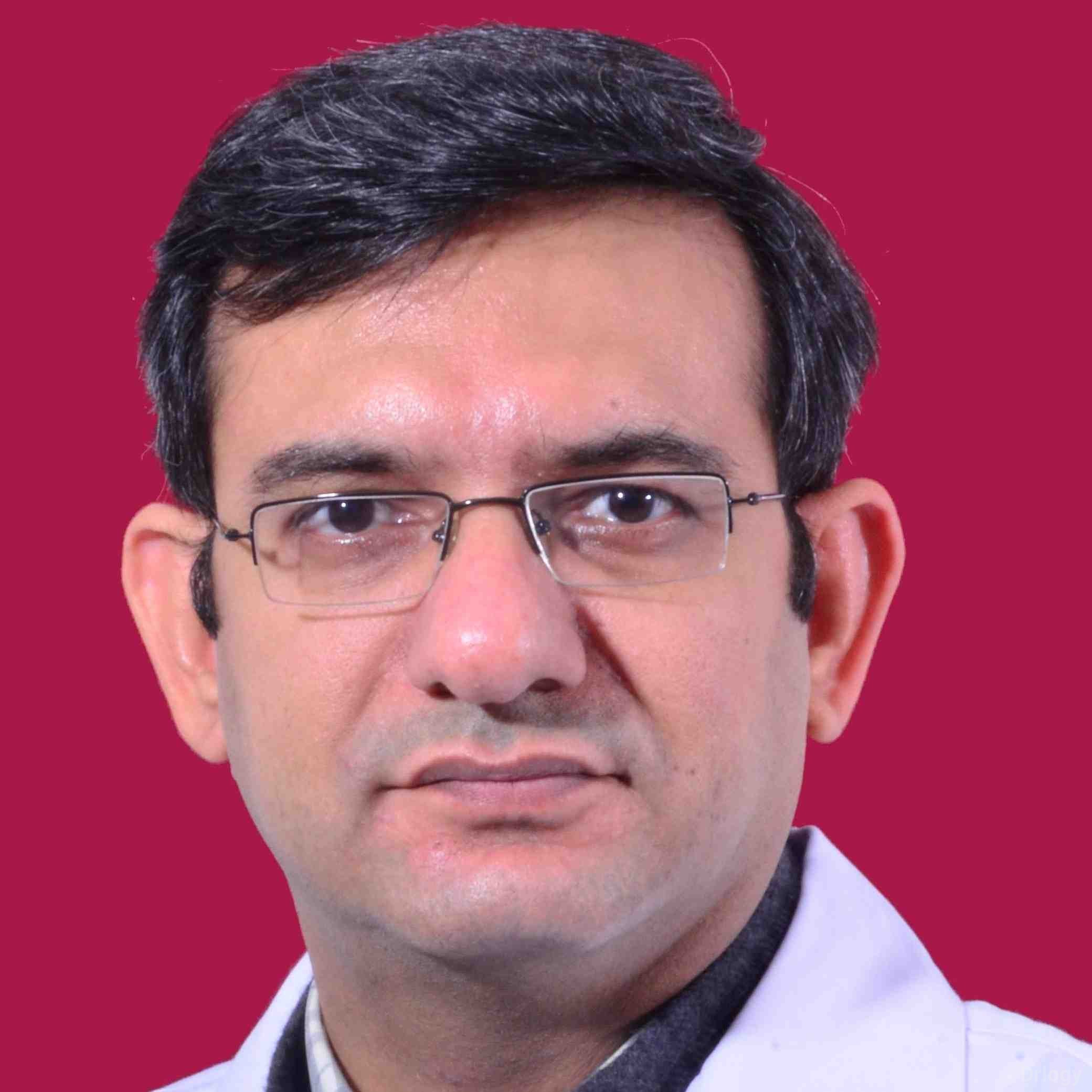 Dr. Munish Taneja
