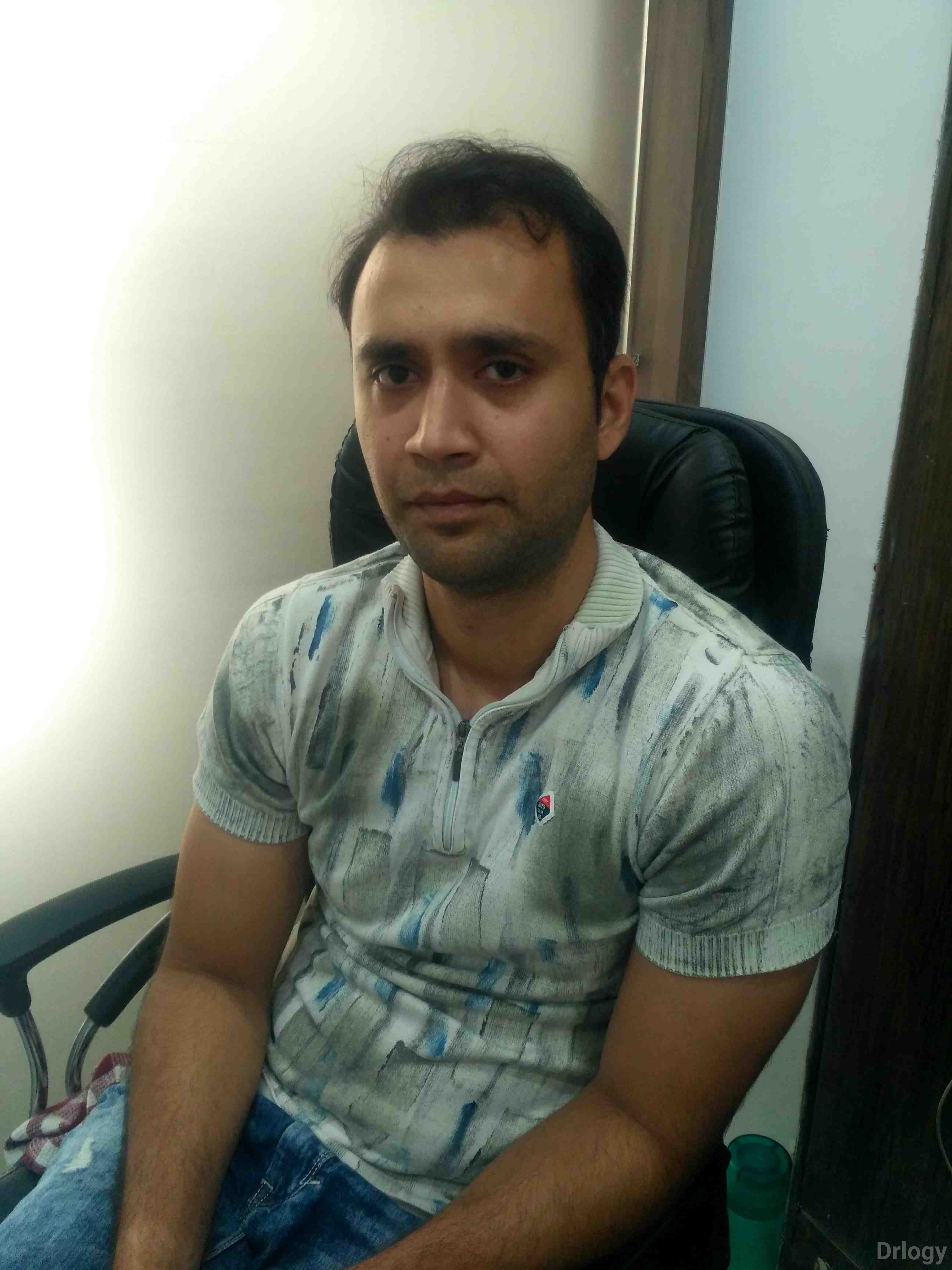 Dr. Muniyamin Patni in Surat