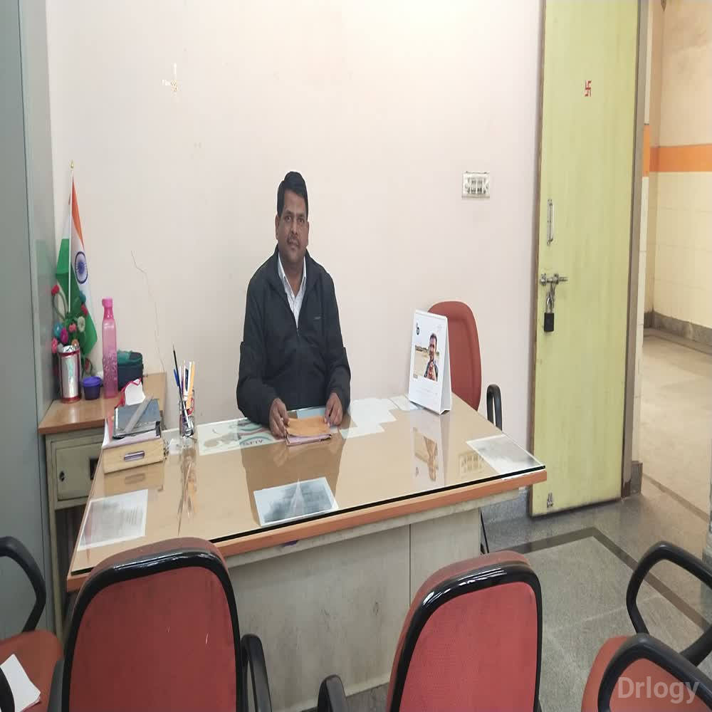 Dr. Murli Singh in New Delhi