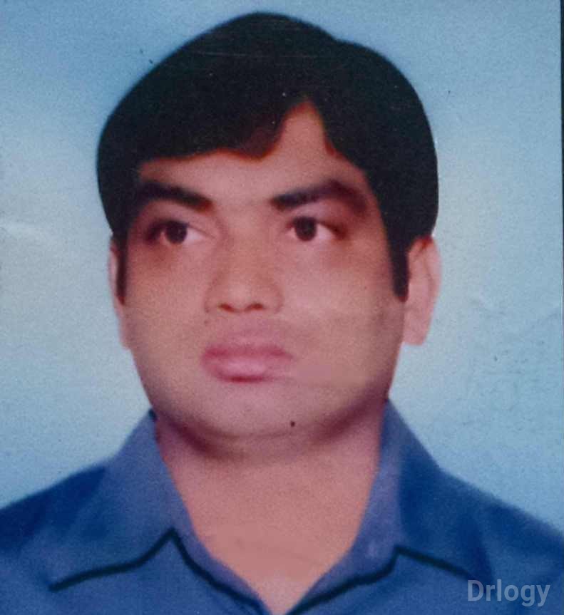 Dr. Navneet Bansal in New Delhi