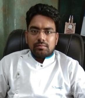 Dr. Navratna Singh in Ghaziabad