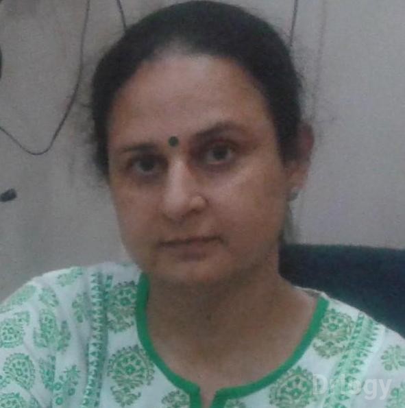 Dr. Nidhi Pandey in Meerut