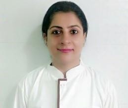 Dr. Nitika Bangia
