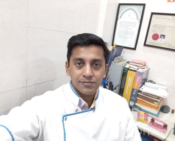 Dr. Nitin Vatkar
