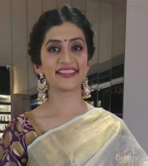 Dr. Noopur Chhasatiya