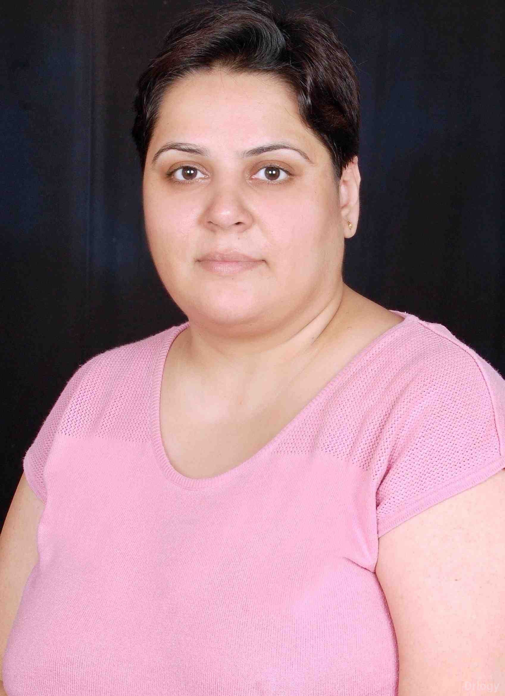 Dr. Parul Singh in Ghaziabad