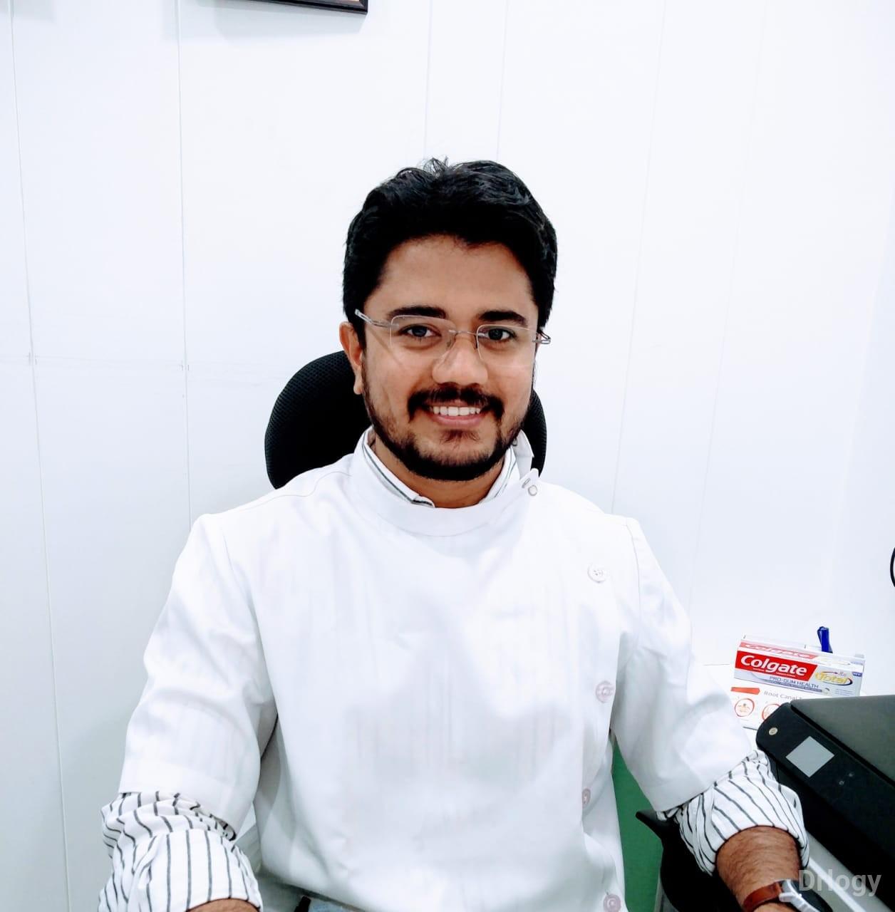 Dr. Pinak Deshpande in Surat