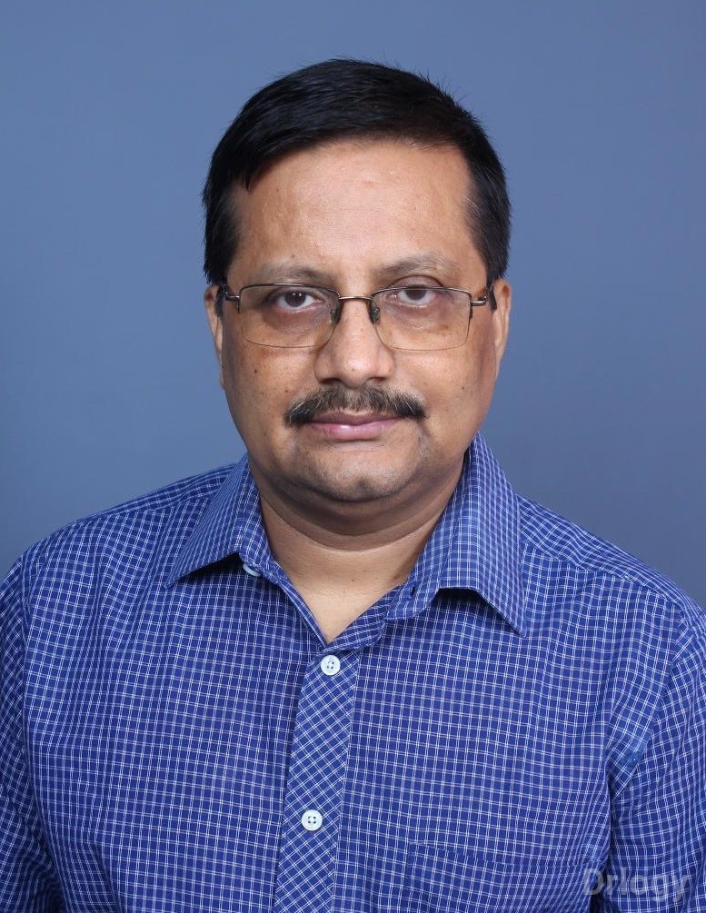 Dr. Pinaki Mazumder