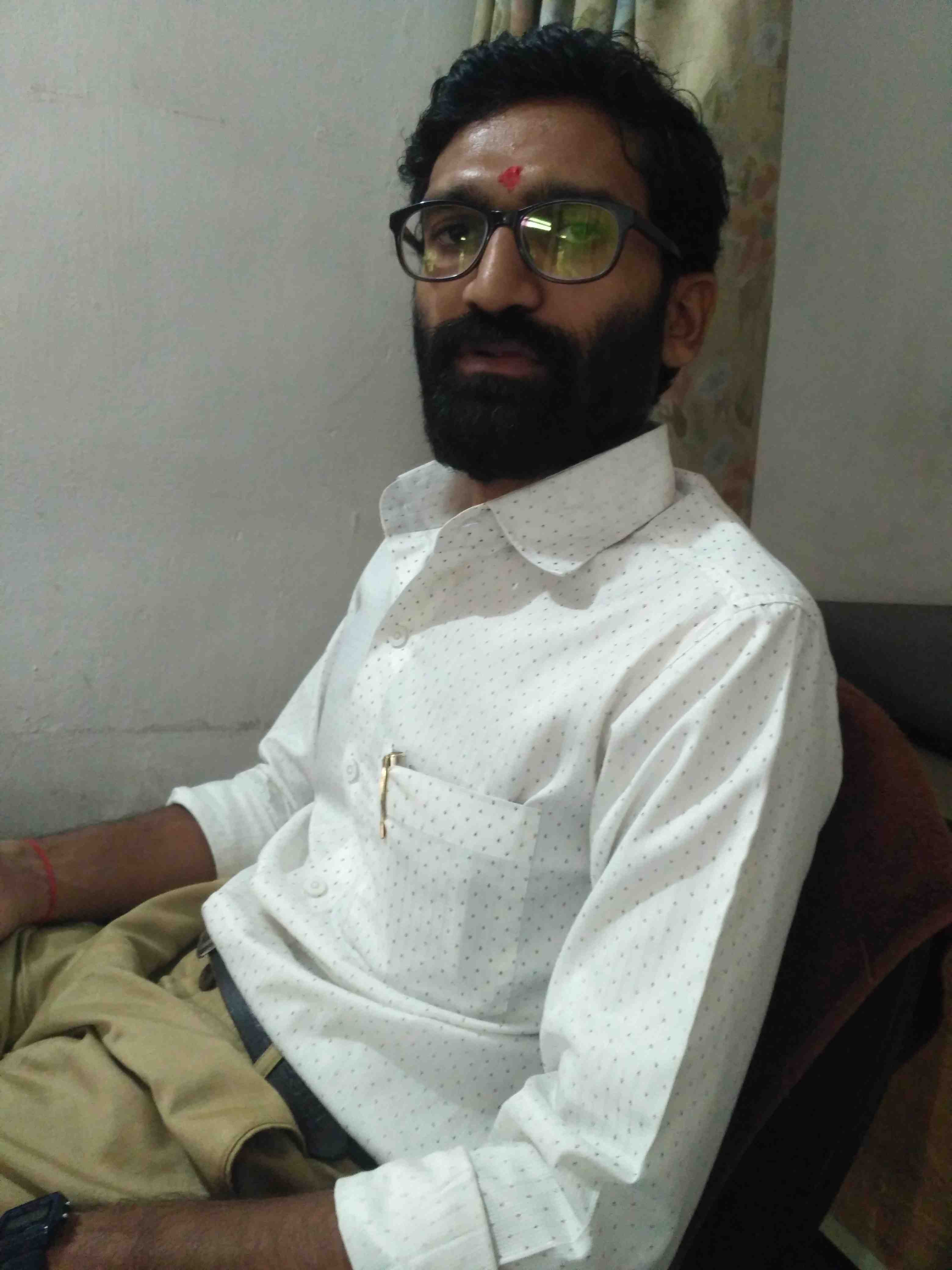 Dr. Piyush kakadiya in Surat