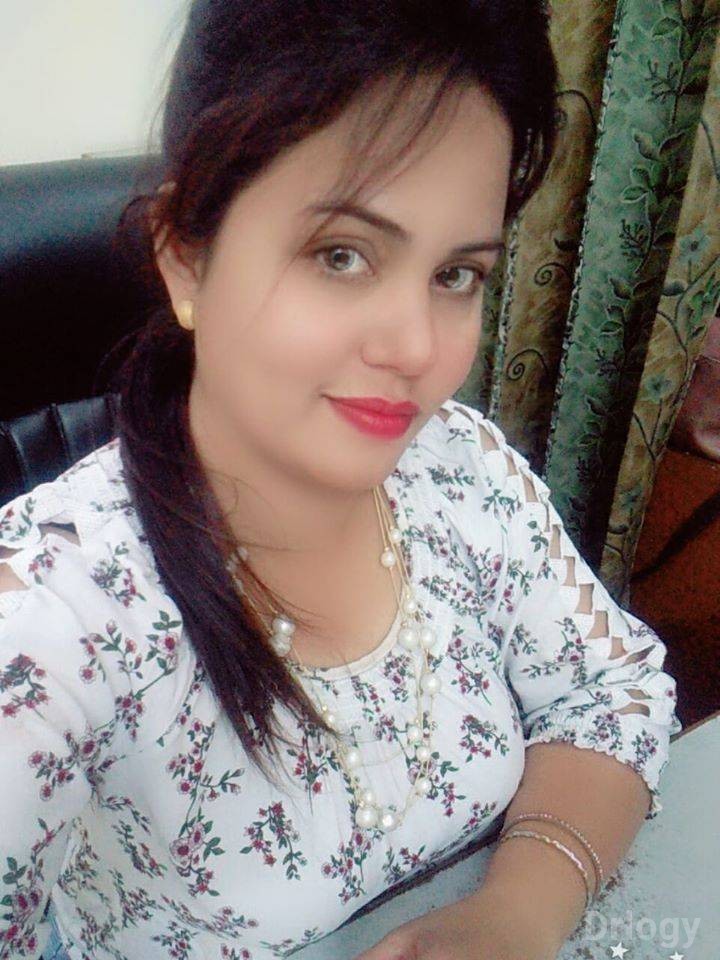 Dr. Pooja in Amritsar