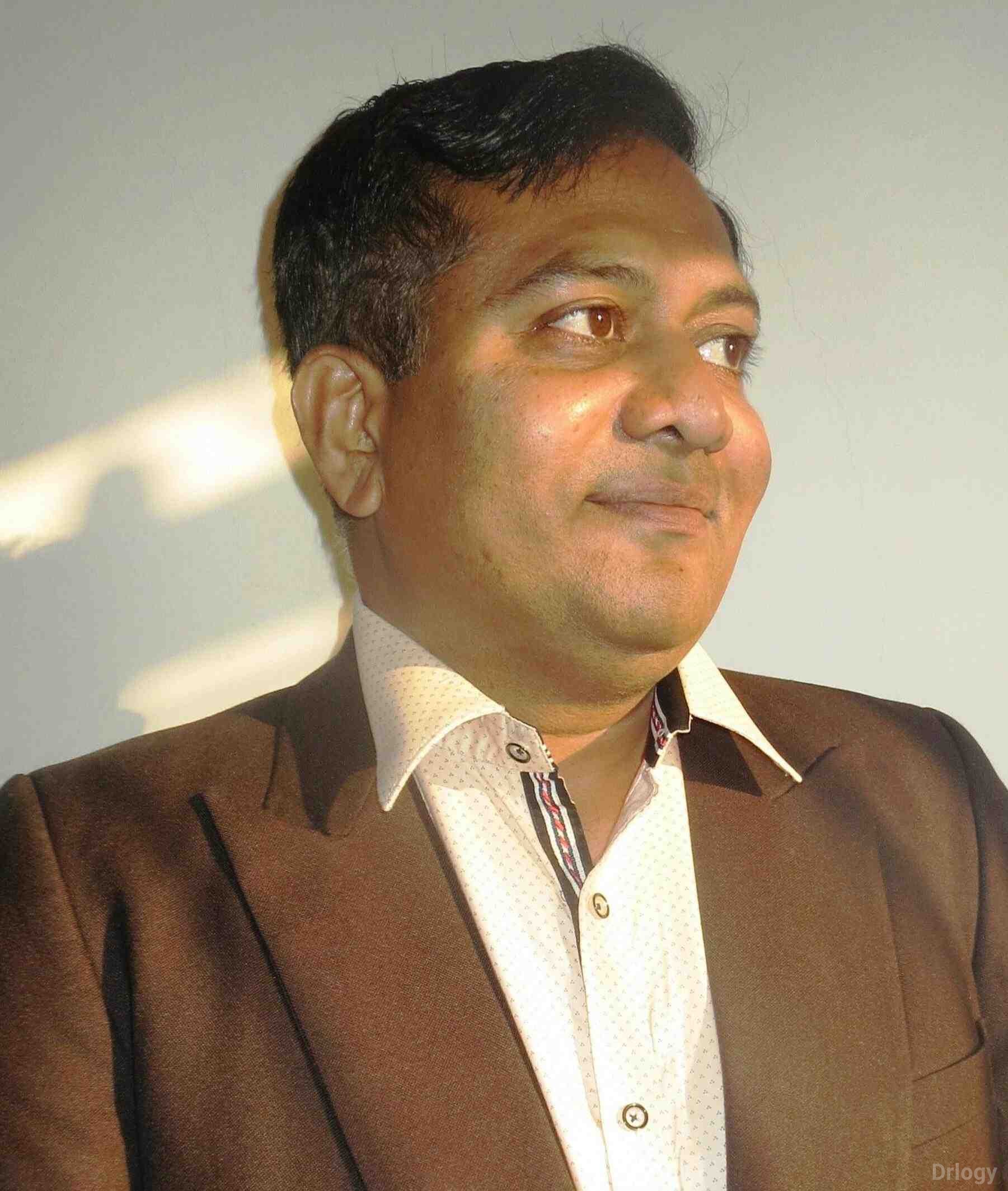 Dr. Prasad Kango in Solapur