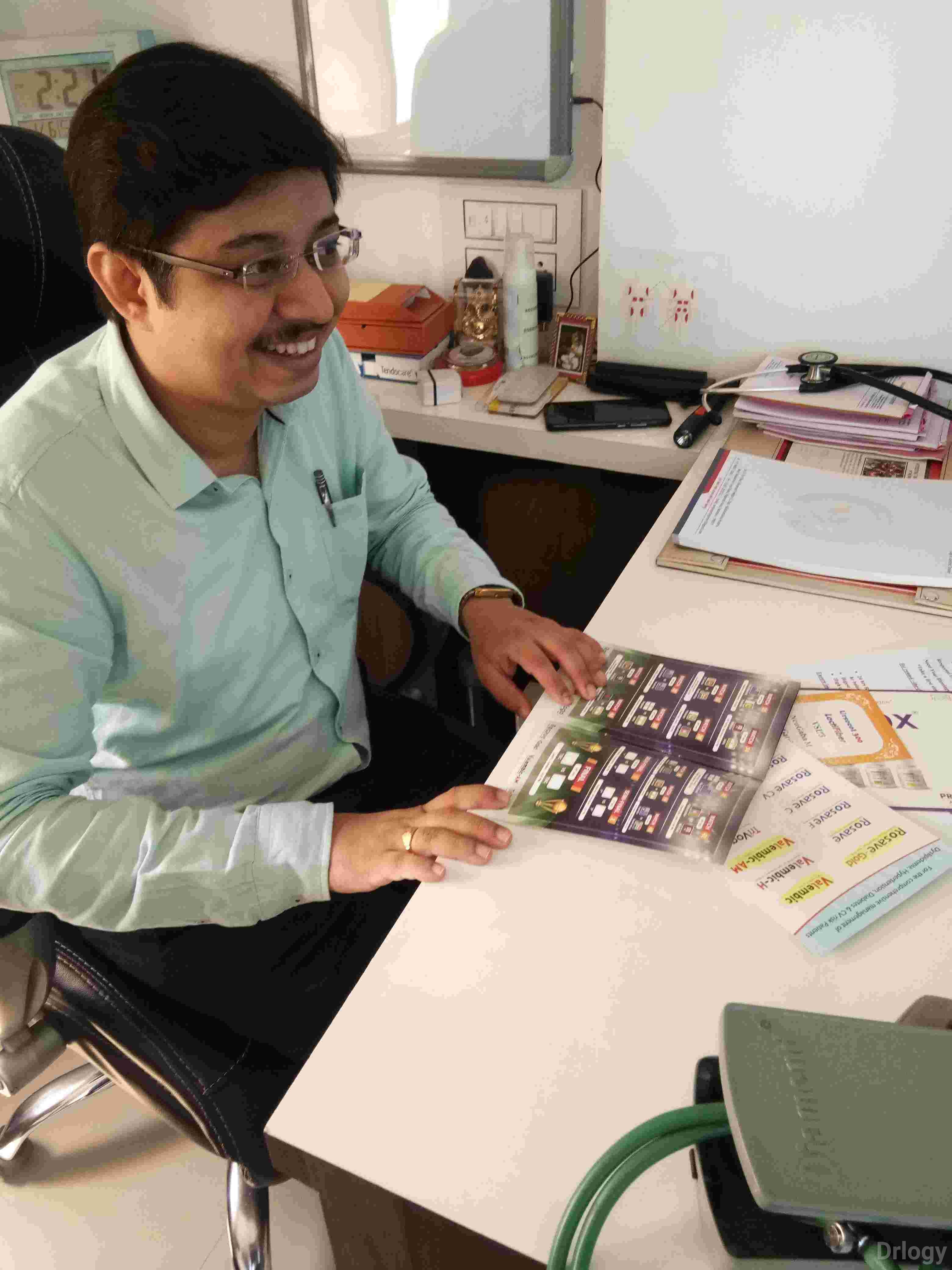 Dr. Pratik j shah in Vadodara