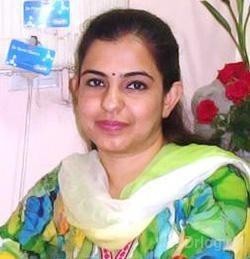 Dr. Priya Oberoi in New Delhi