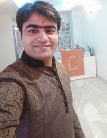 Dr. Priyank Bhandari in New Delhi