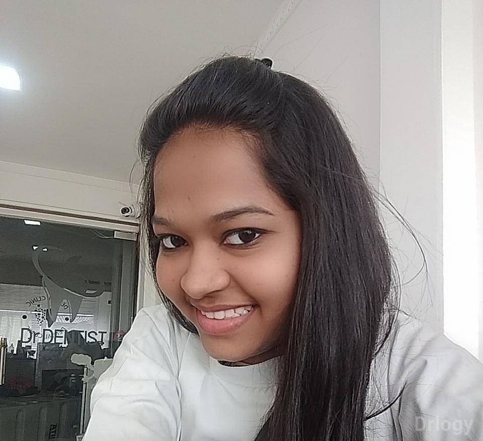 Dr. Priyanka S Hindlekar in Mumbai
