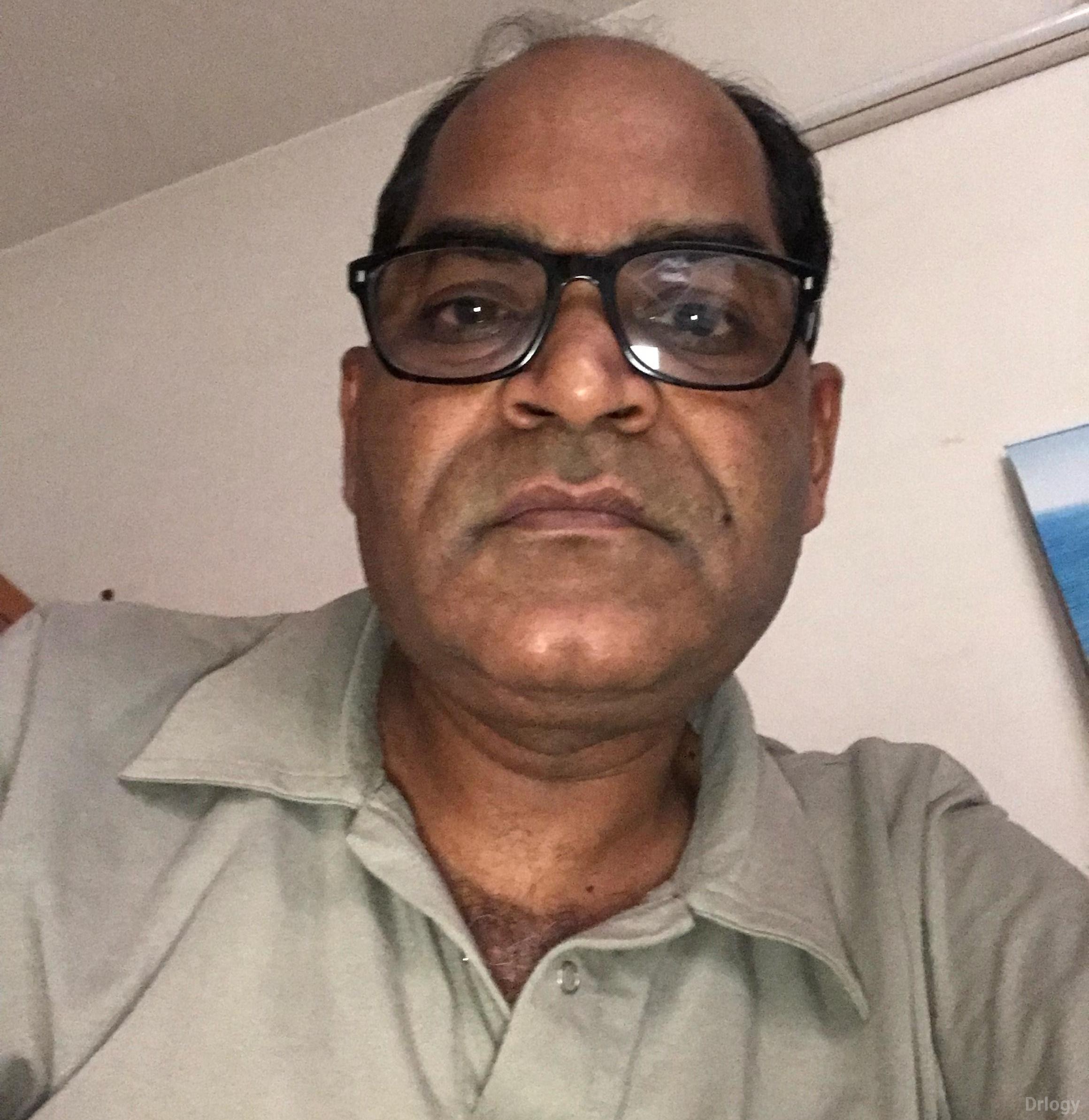 Dr. R K Chaurasia