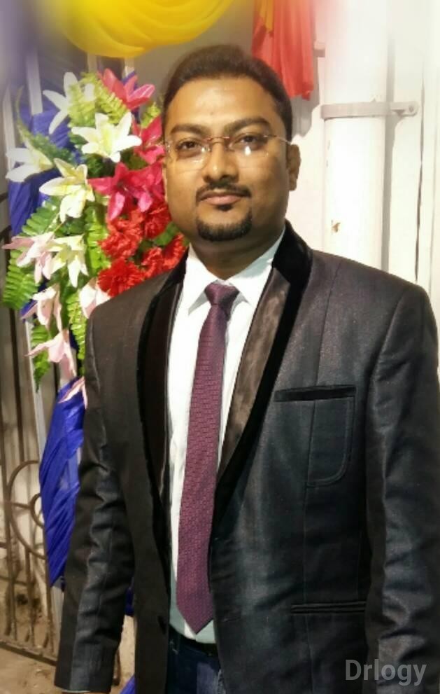 Dr. Rajat Majumder
