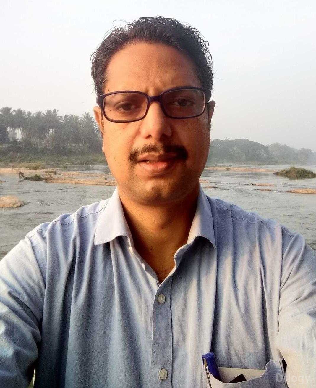 Dr. Rajeev Ambastha