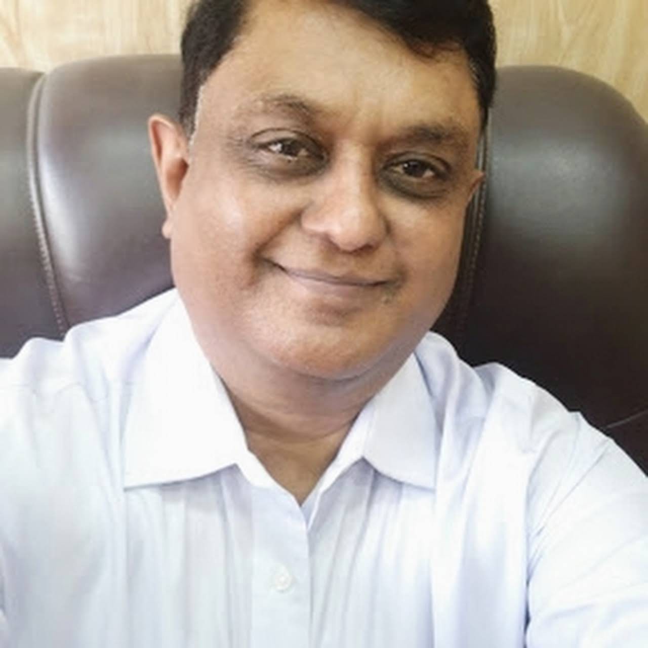 Dr. Rajesh Gupta