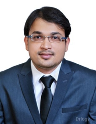 Dr. Rajesh Rathi