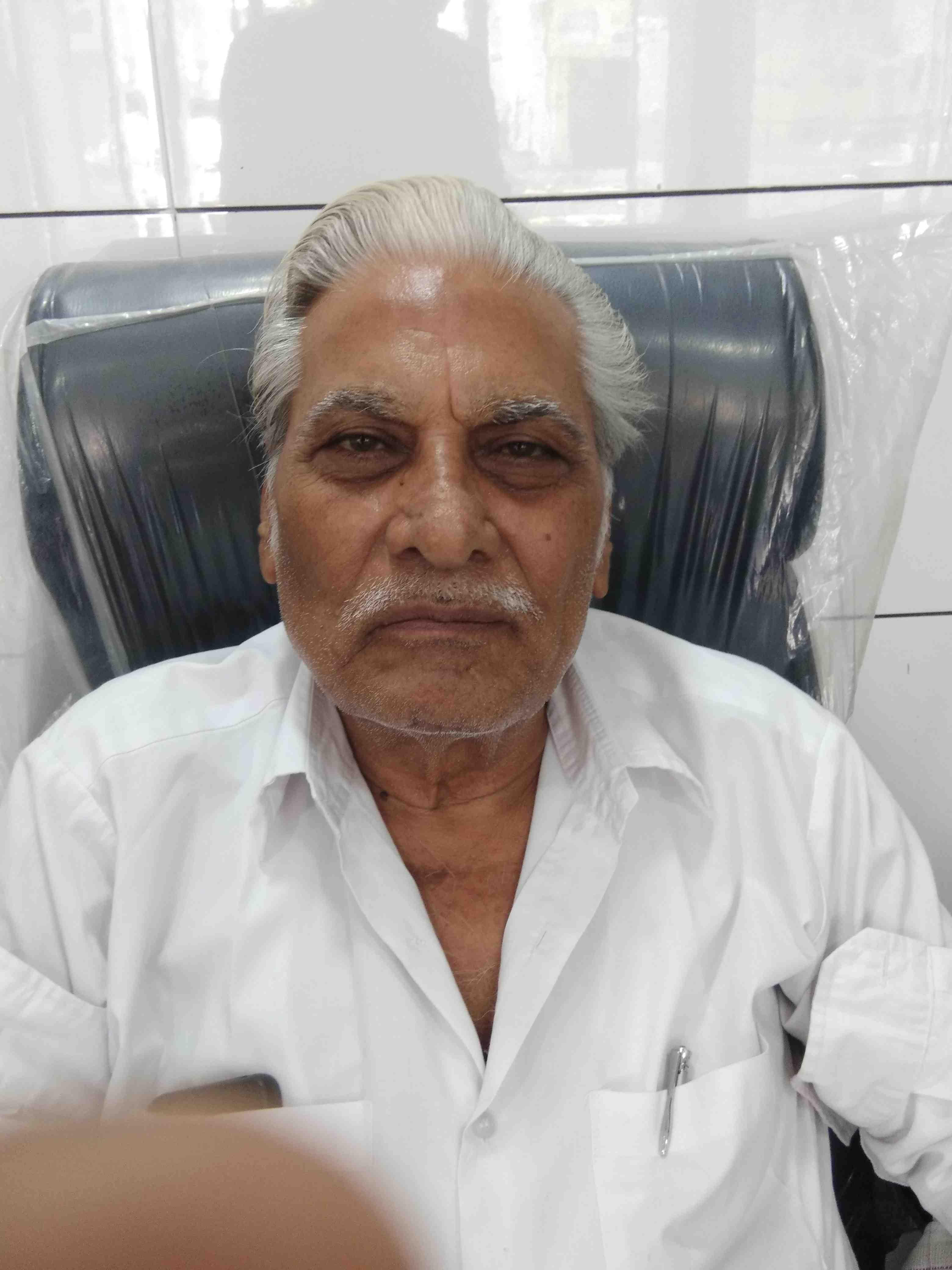 Dr. Ramesh soni in Rajkot
