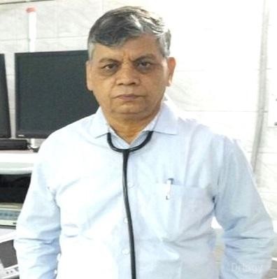 Dr. Ranbeer Prasad Singh in Patna