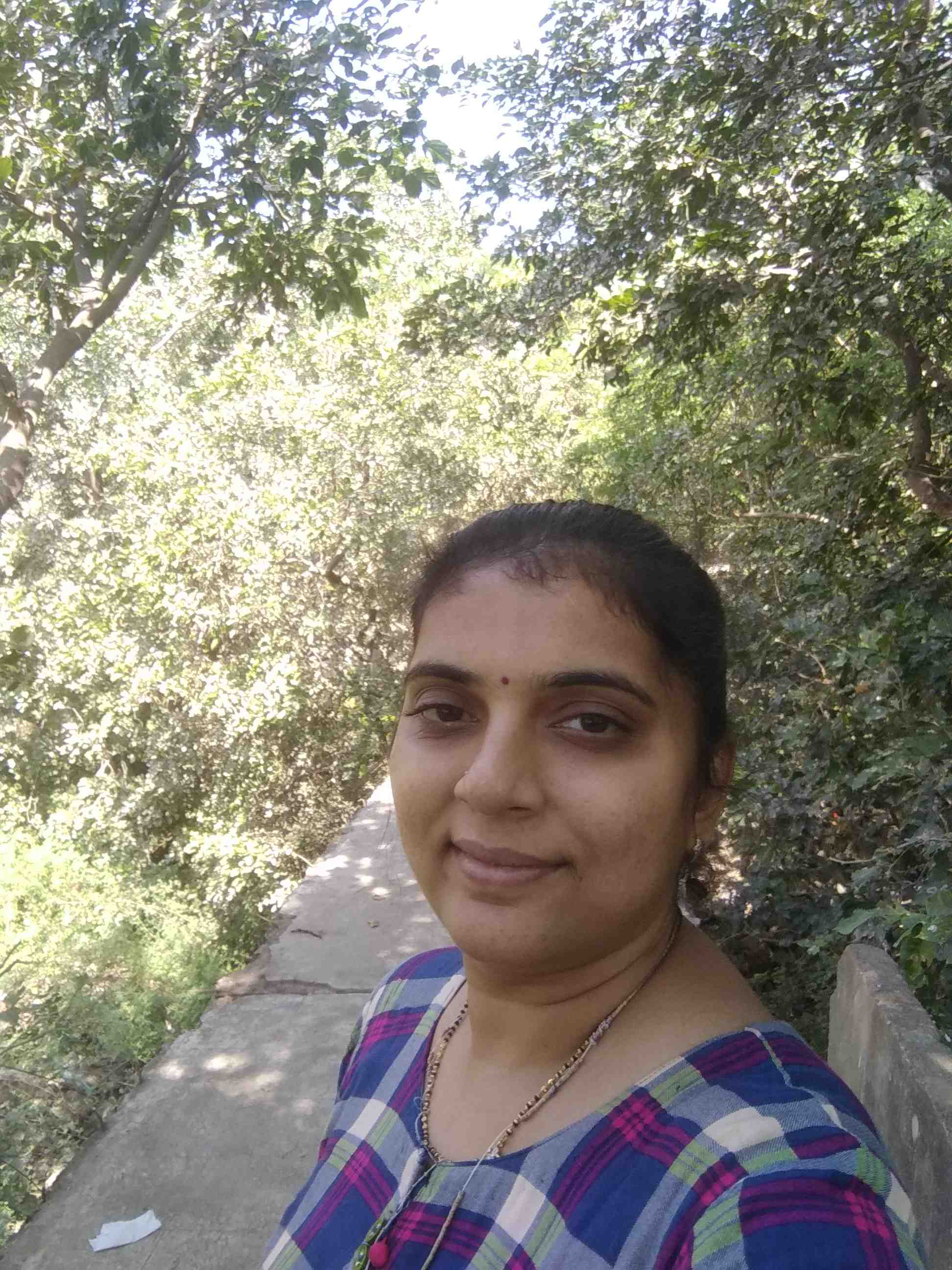 Dr. Rashmi kachhadiya in Rajkot
