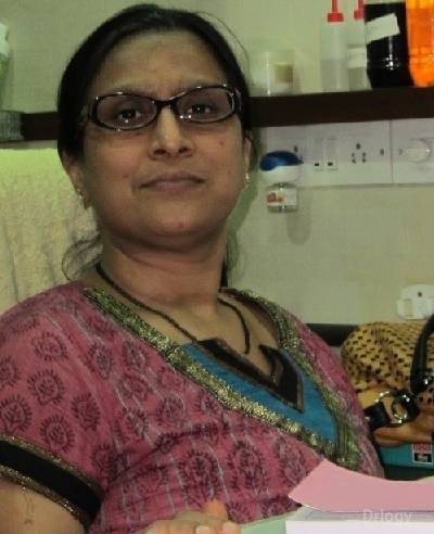 Dr. Renu Agarwal in Mumbai