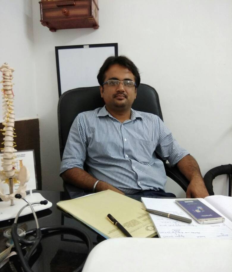 Dr. Sachin Manocha