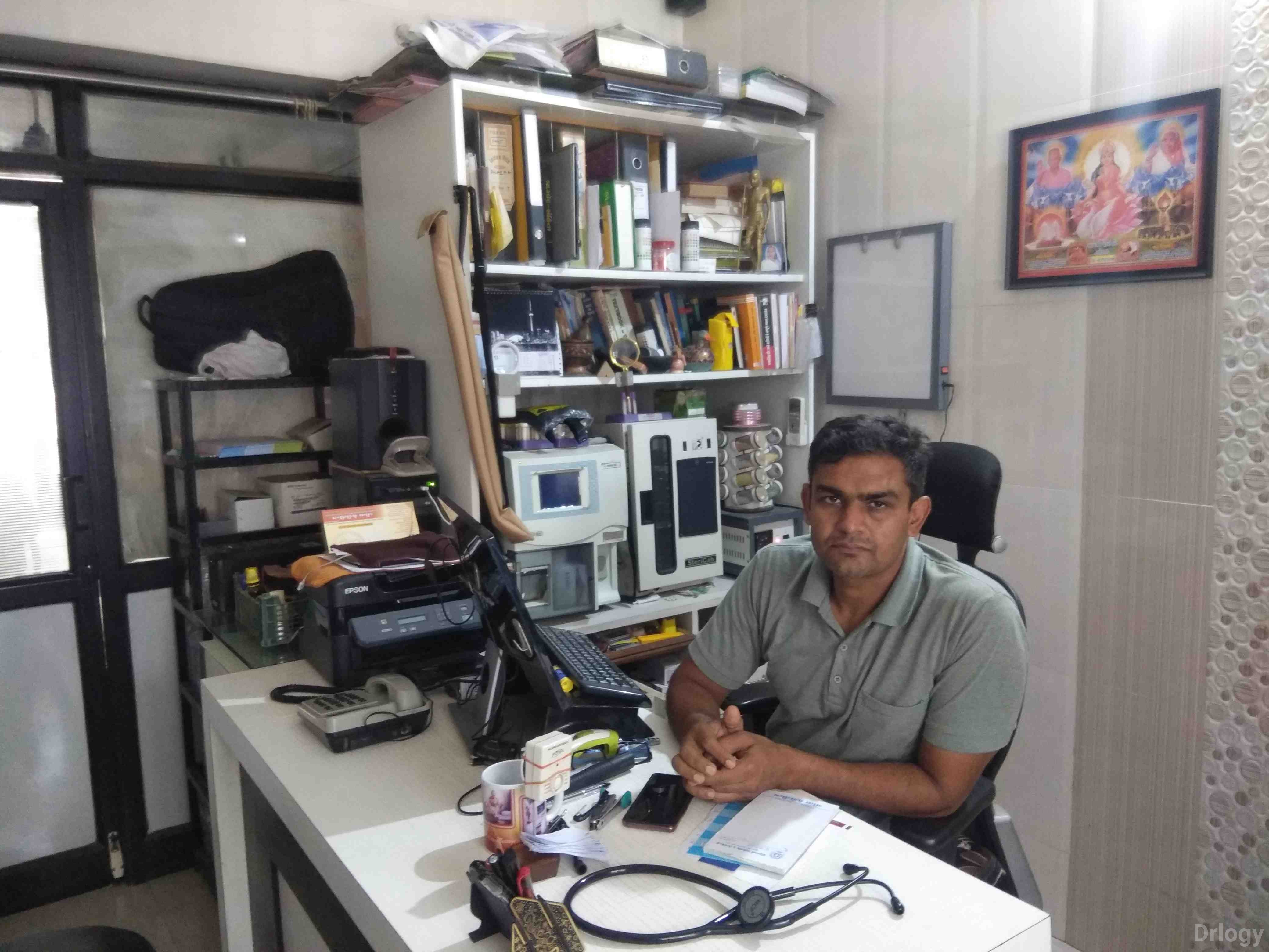 Dr. Samir dudhatra in Rajkot Dr. Samir dudhatra in Rajkot