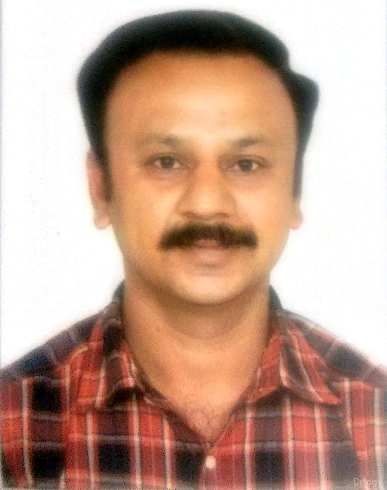 Dr. Sanjay Vakharia Dr. Sanjay Vakharia