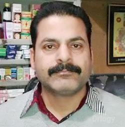 Dr. Sareen Kumar Chauhan in Amritsar