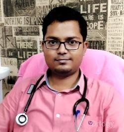 Dr. Sartaj Bagwan in Solapur