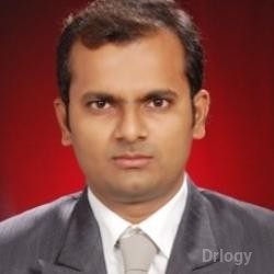 Dr. Satyajitraje Tekade