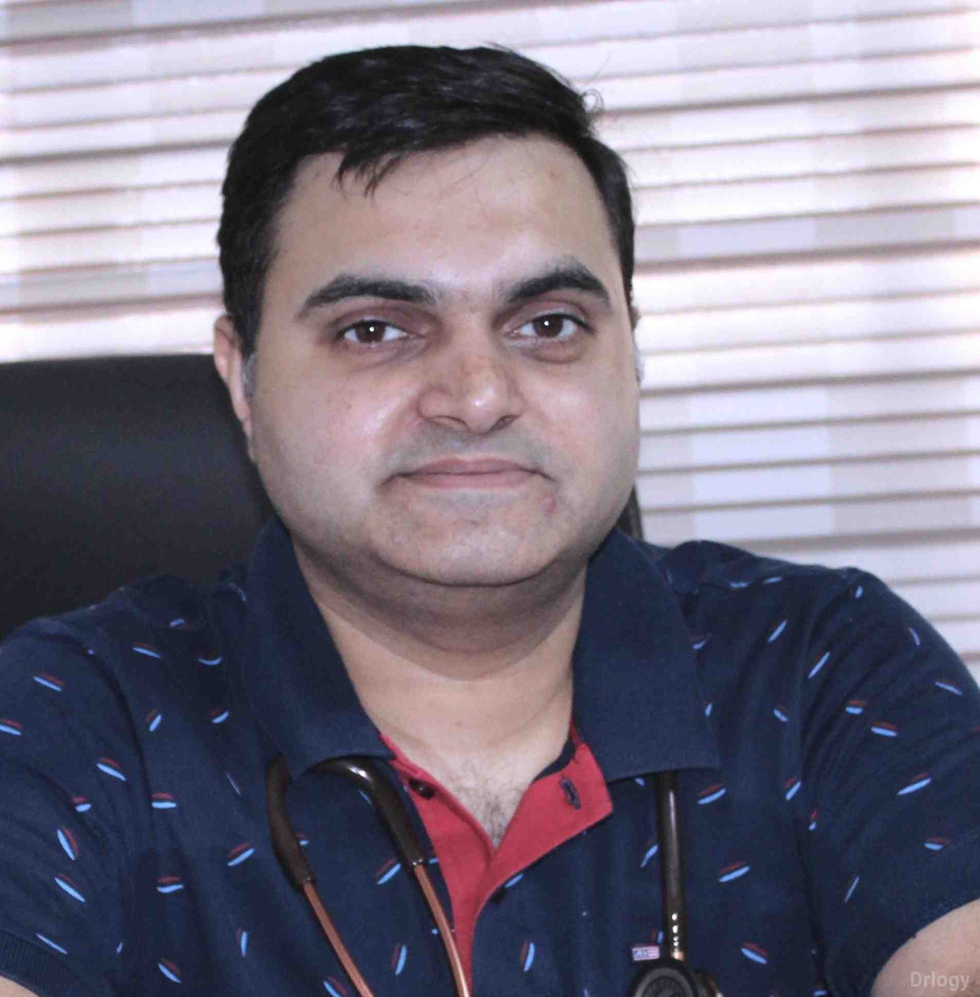 Dr. Satyam Kapoor