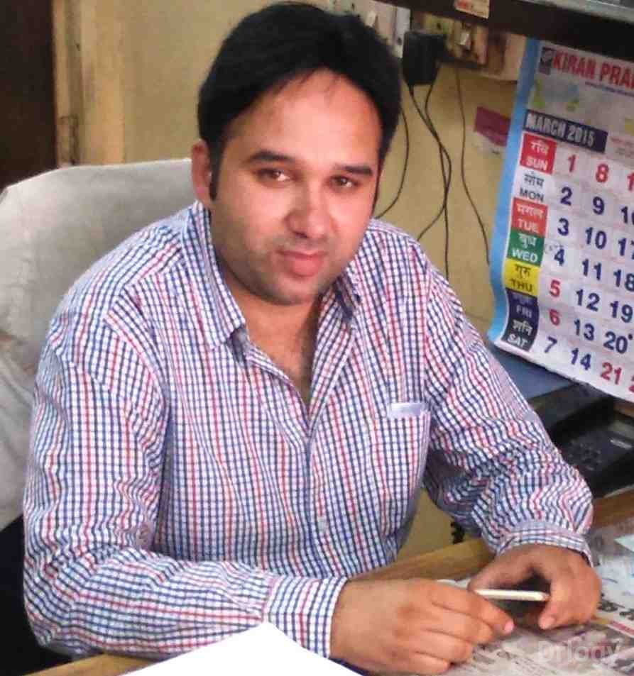 Dr. Saurabh Saxena in Indore