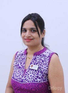 Dr. Shilpa Naik in Mumbai