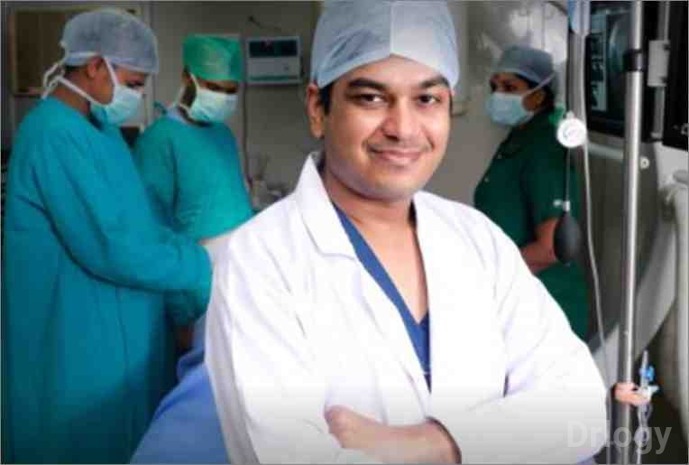 Dr. Shitalkumar Hiran in Nashik