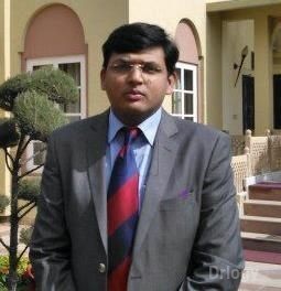 Dr. Shivam Vatsal in Faridabad