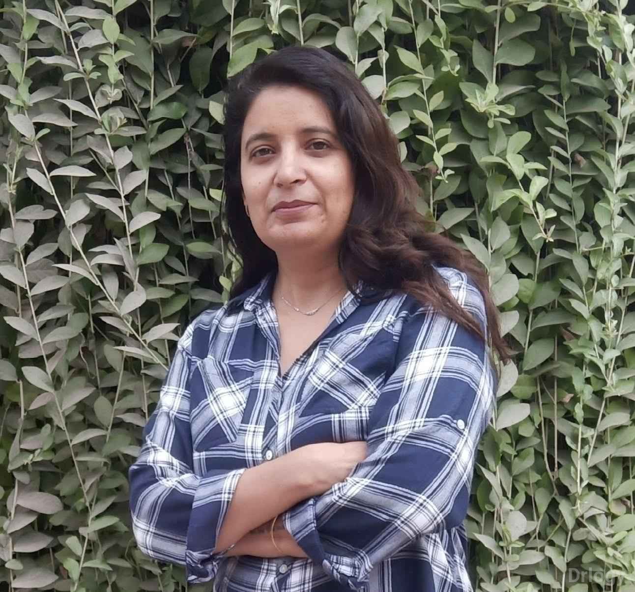 Dr. Shreshtha Kareer