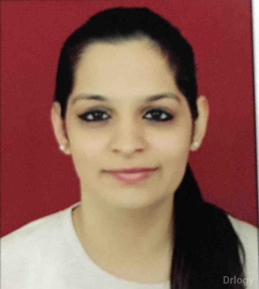 Dr. Shruti Purohit in Mumbai