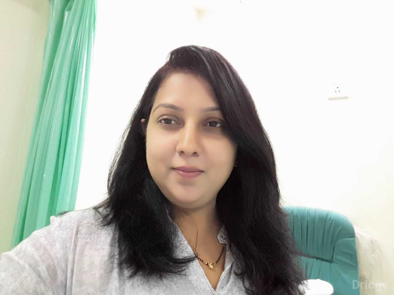 Dr. Shweta Nakhawa